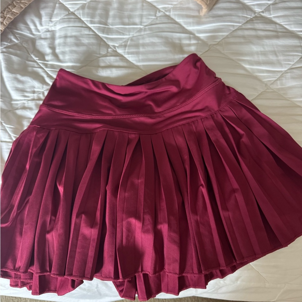 Elegant Burgundy Pleated Skirt